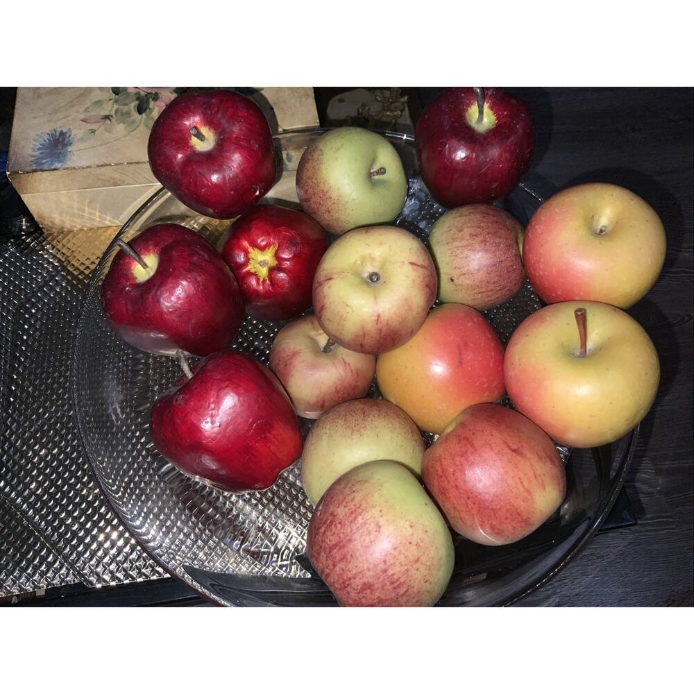 Vintage Faux Apples